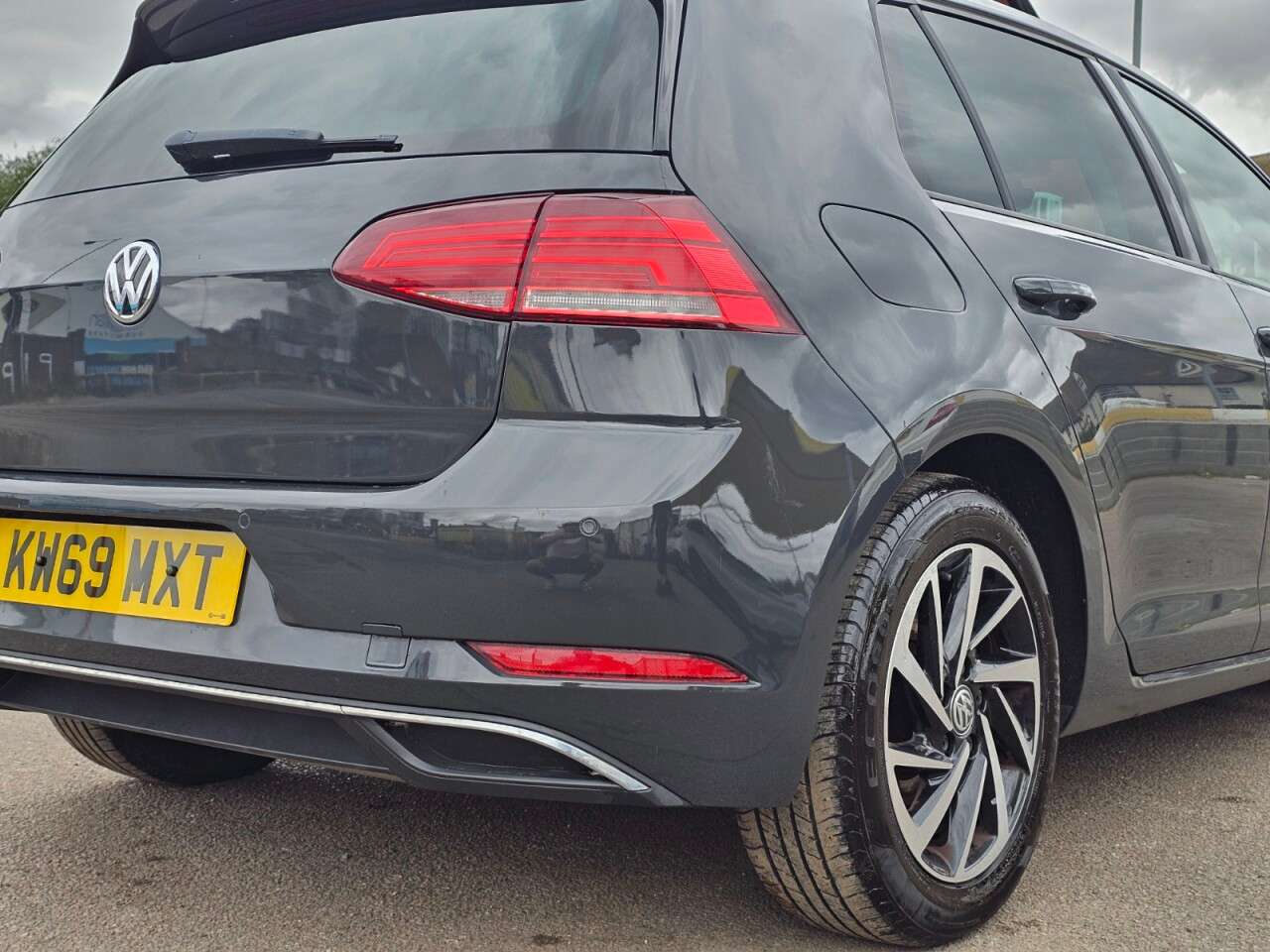 2019 VOLKSWAGEN GOLF 2019 VOLKSWAGEN GOLF