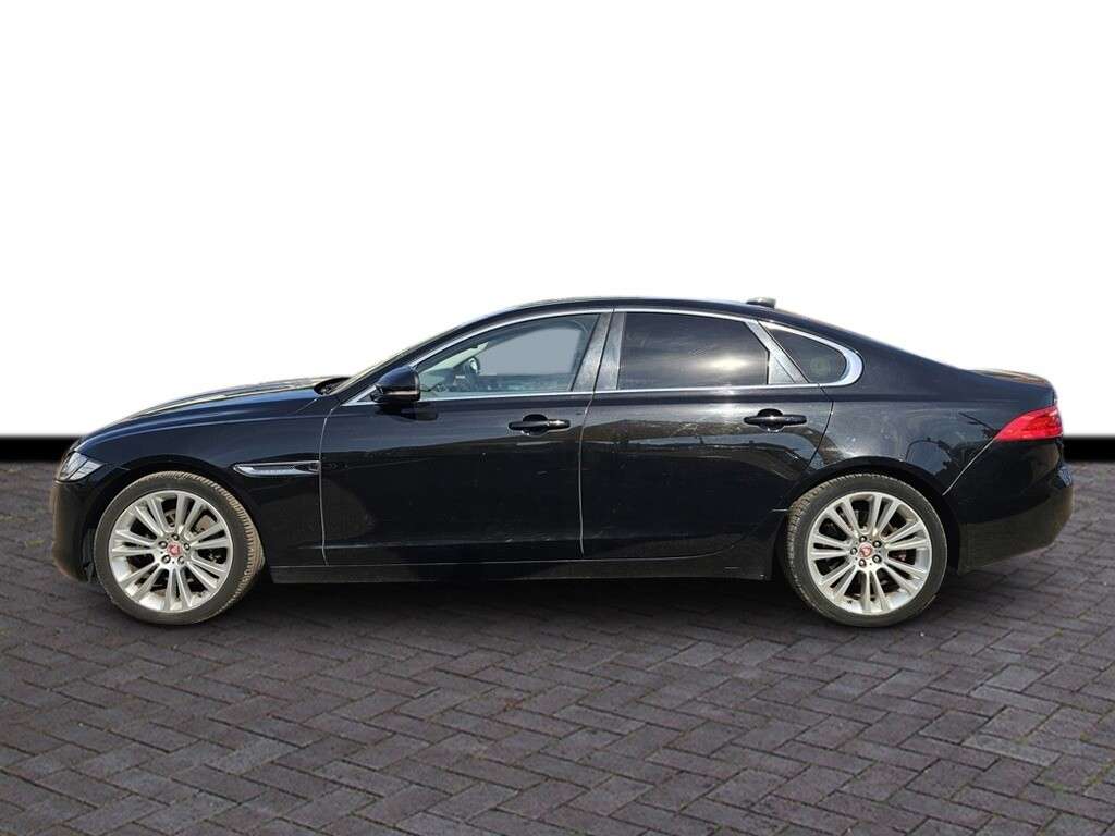 2015 JAGUAR XF 2015 JAGUAR XF
