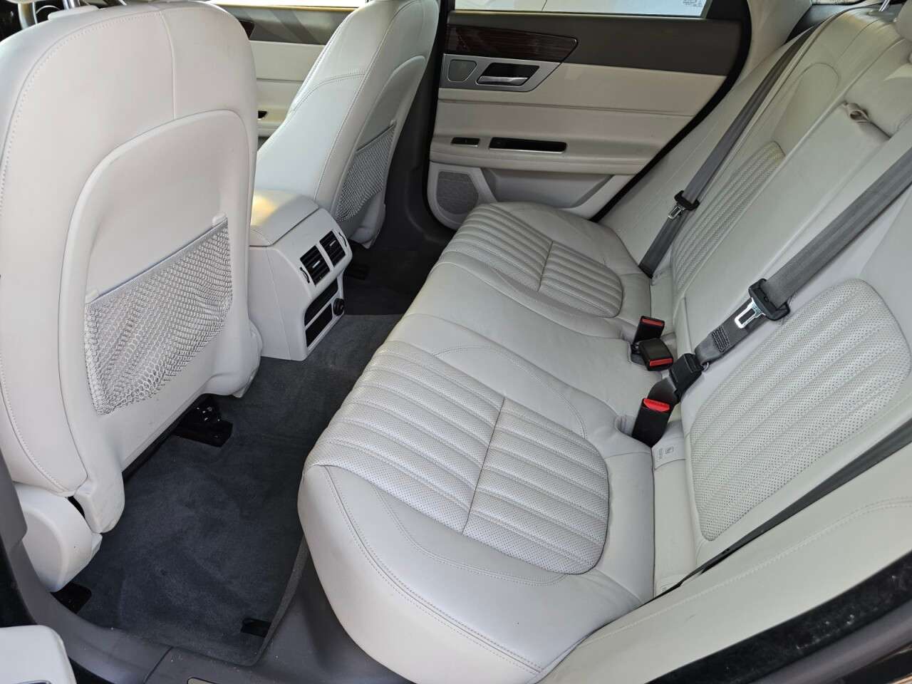 2015 JAGUAR XF 2015 JAGUAR XF