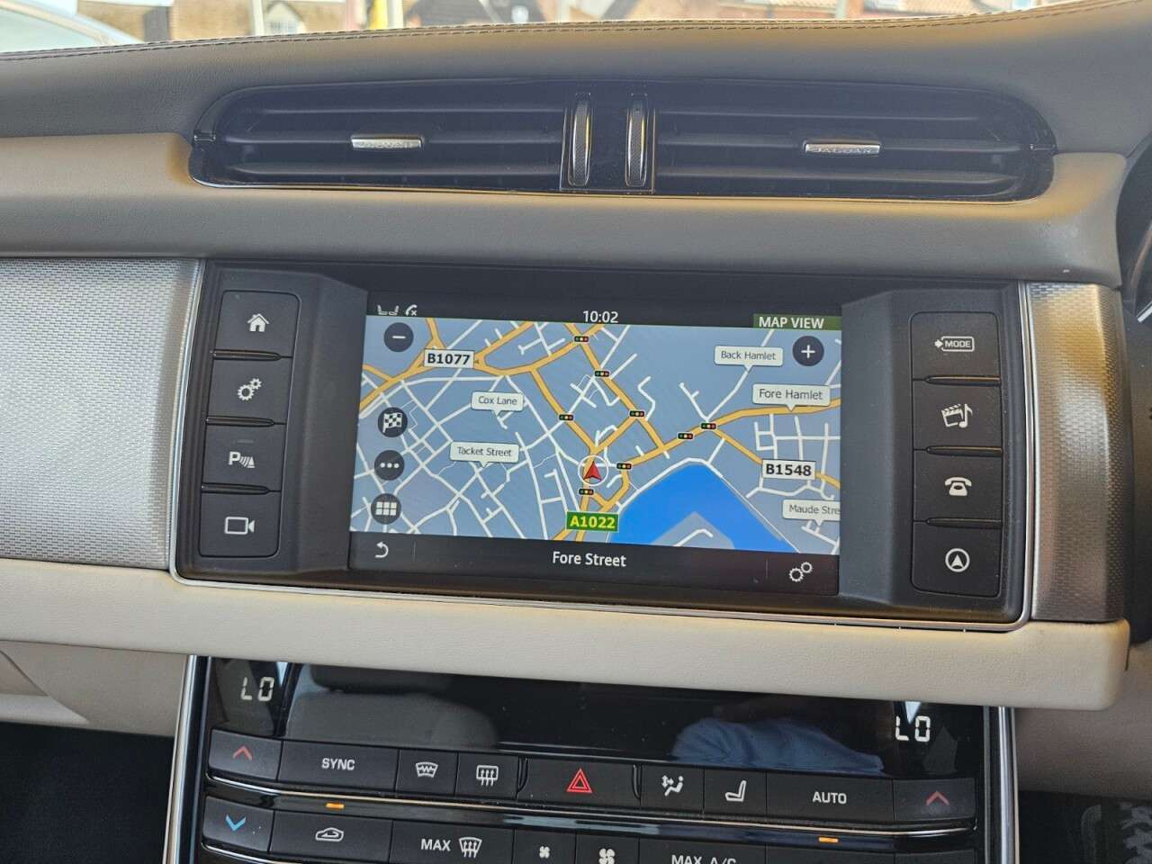 2015 JAGUAR XF 2015 JAGUAR XF