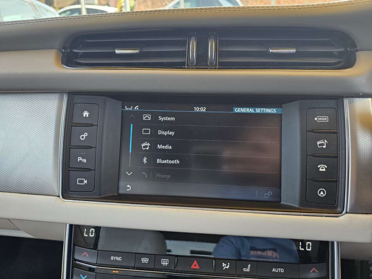 2015 JAGUAR XF 2015 JAGUAR XF