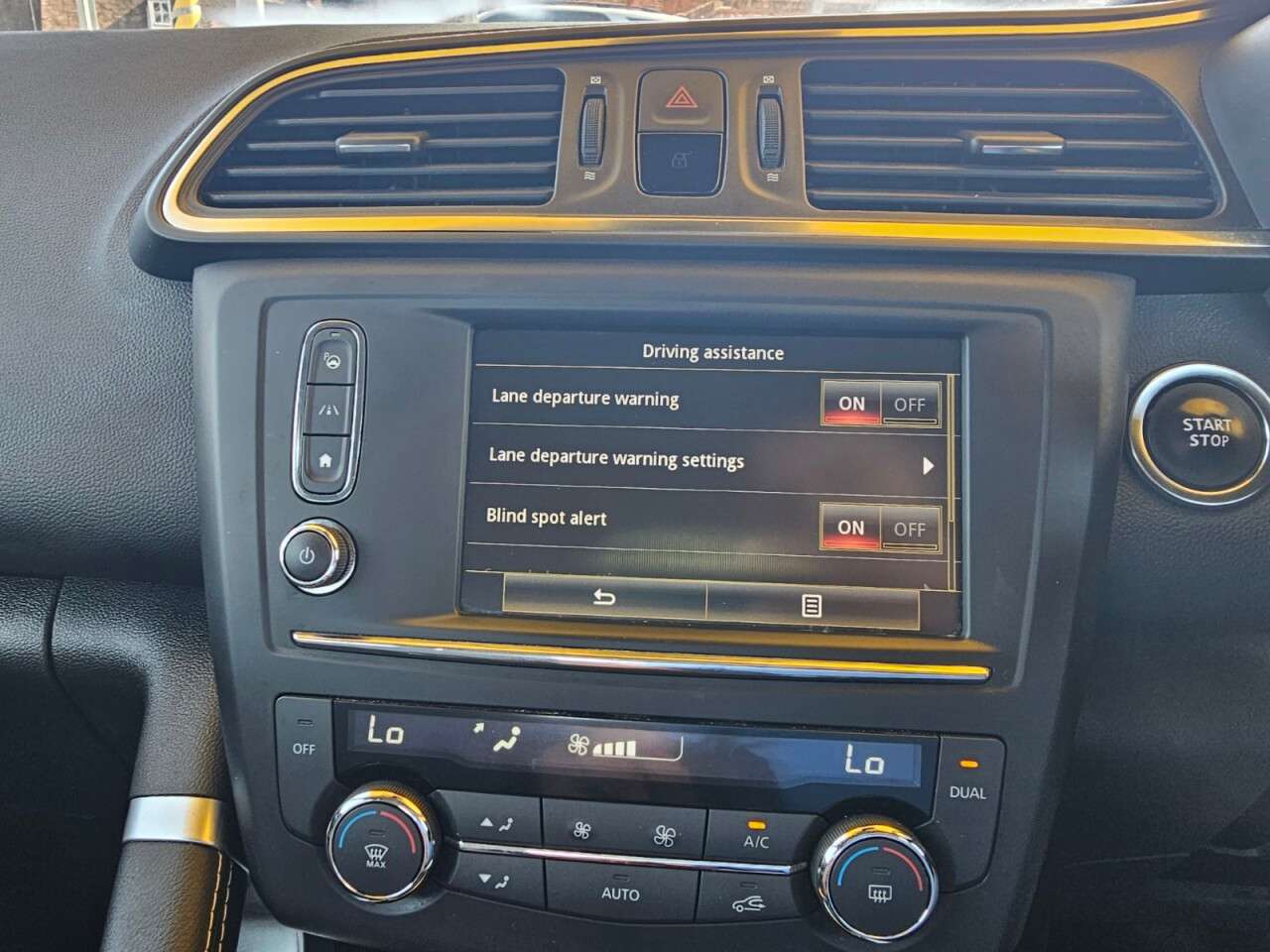 2017 RENAULT KADJAR 2017 RENAULT KADJAR