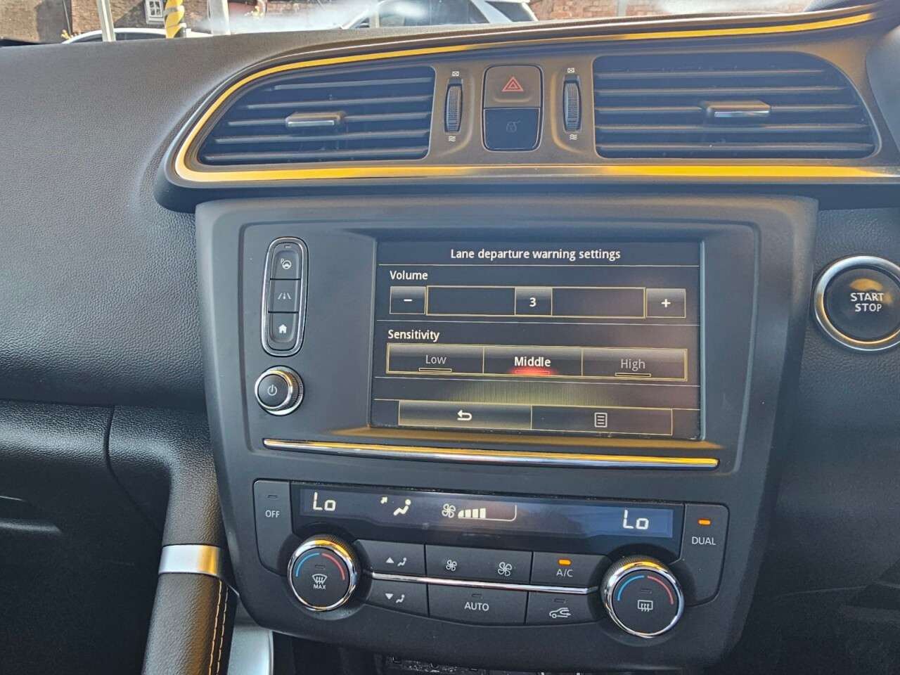 2017 RENAULT KADJAR 2017 RENAULT KADJAR