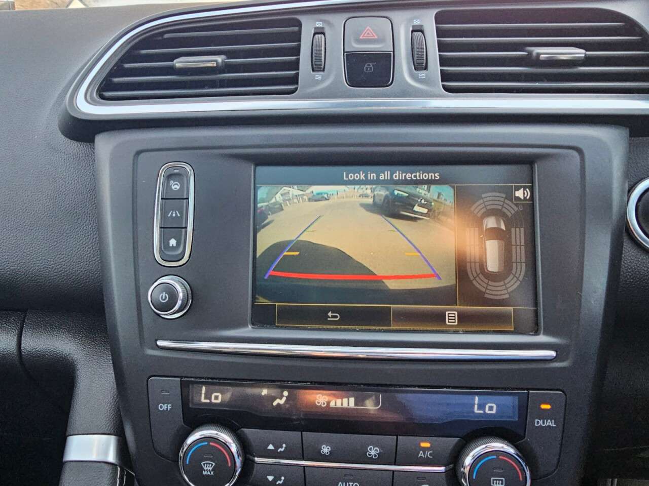 2017 RENAULT KADJAR 2017 RENAULT KADJAR