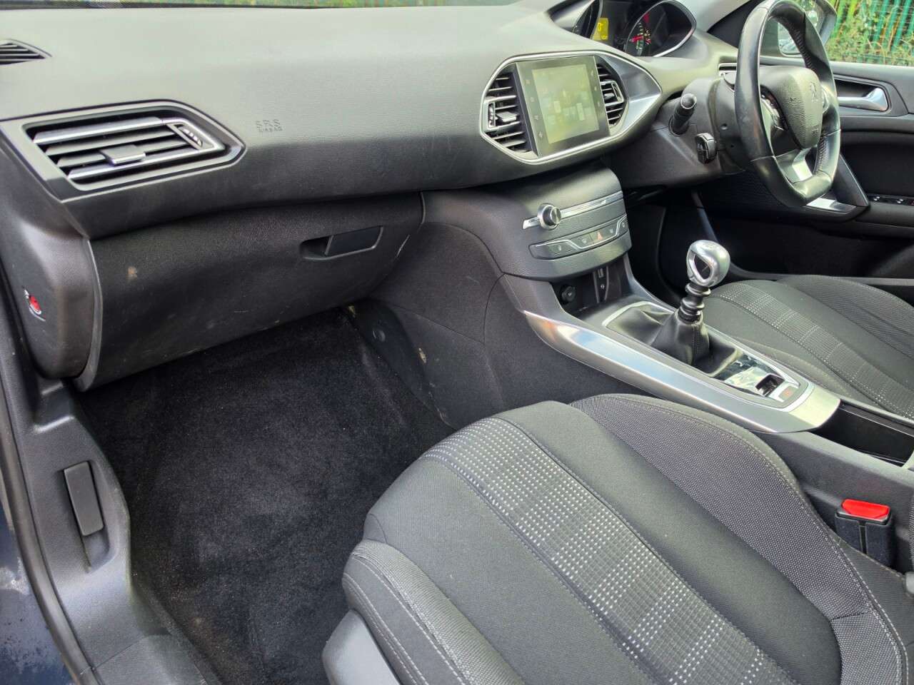 2016 PEUGEOT 308 2016 PEUGEOT 308