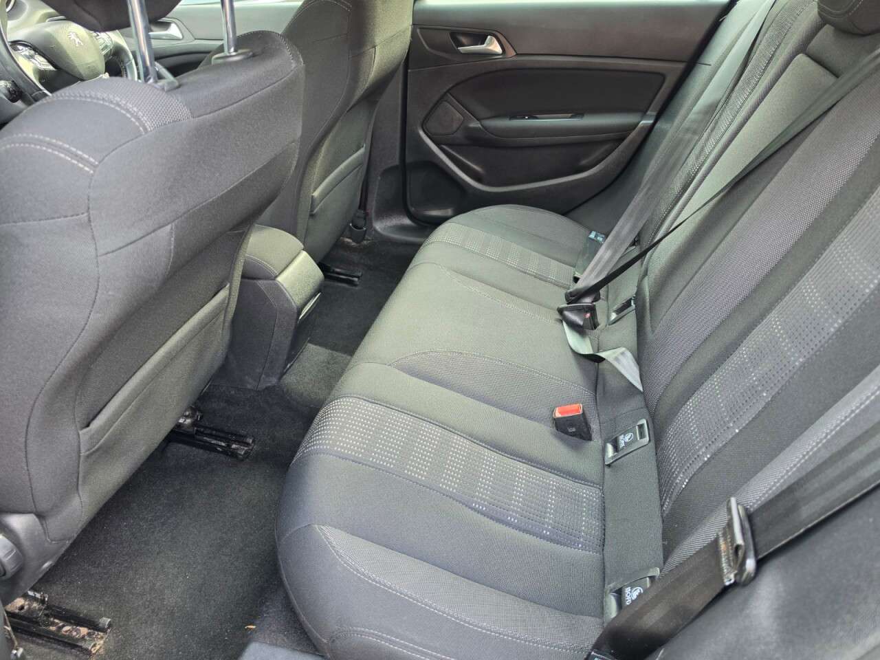 2016 PEUGEOT 308 2016 PEUGEOT 308