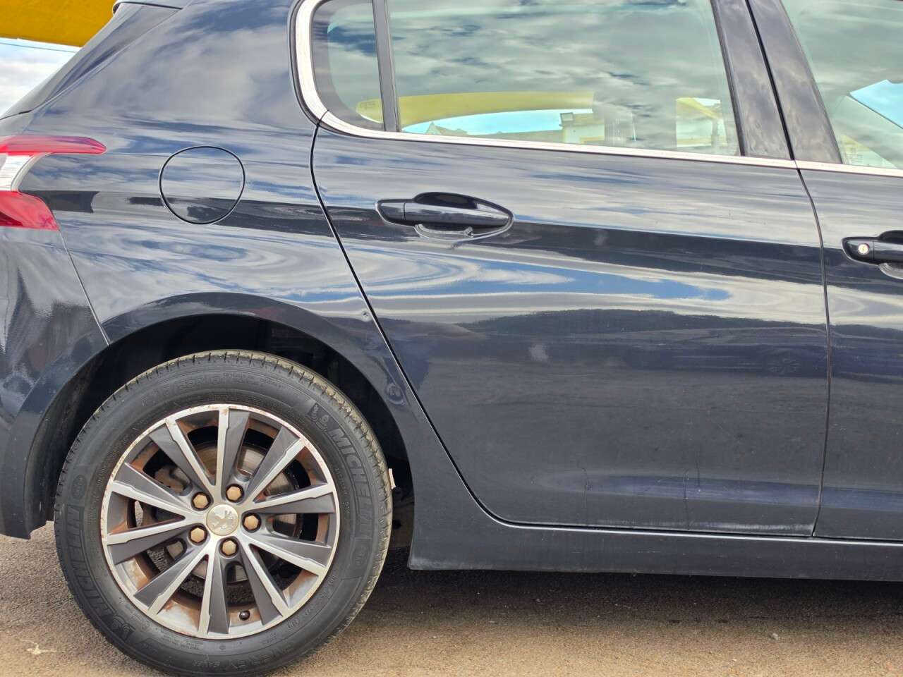 2016 PEUGEOT 308 2016 PEUGEOT 308