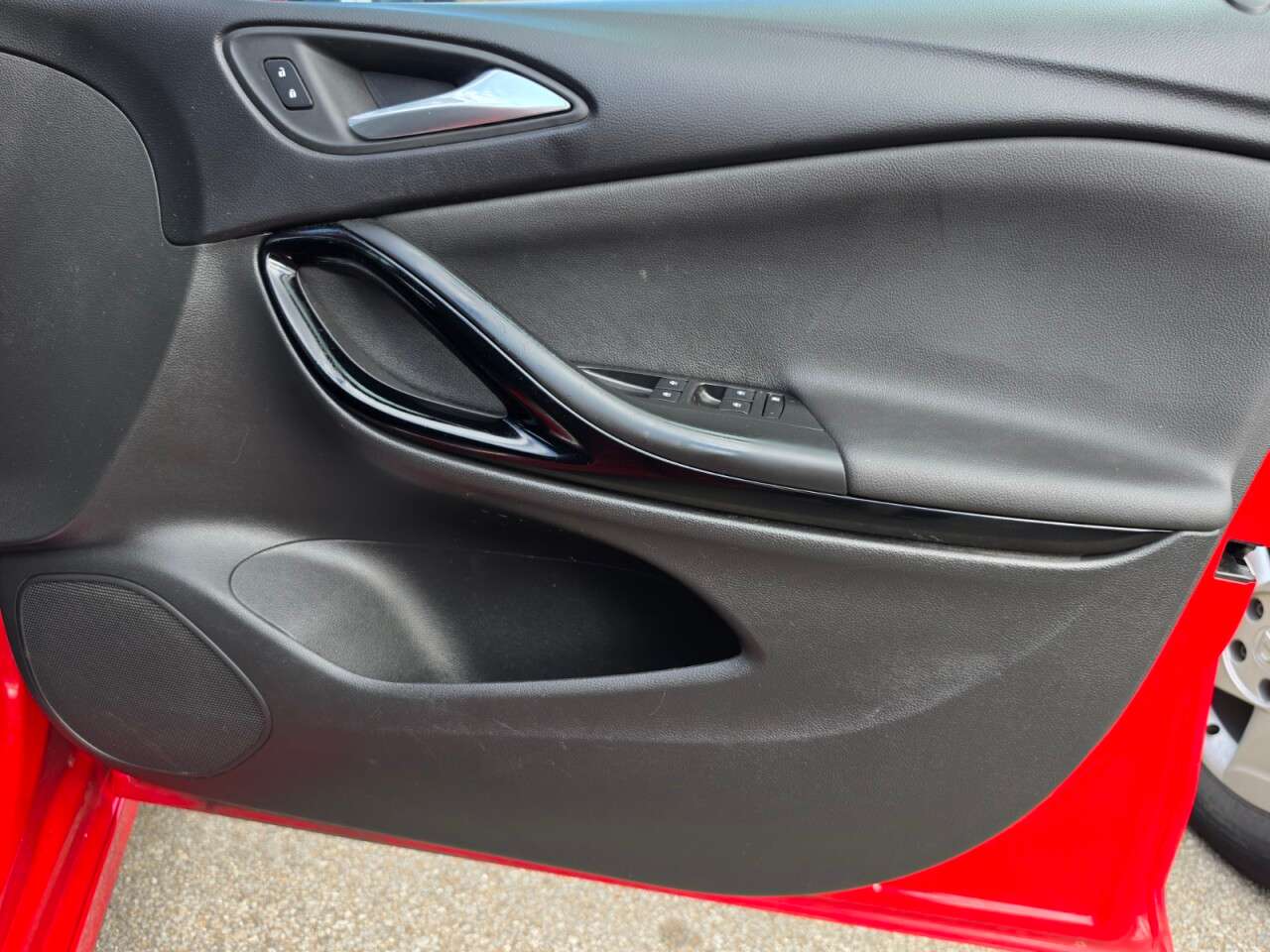 2018 VAUXHALL ASTRA 2018 VAUXHALL ASTRA
