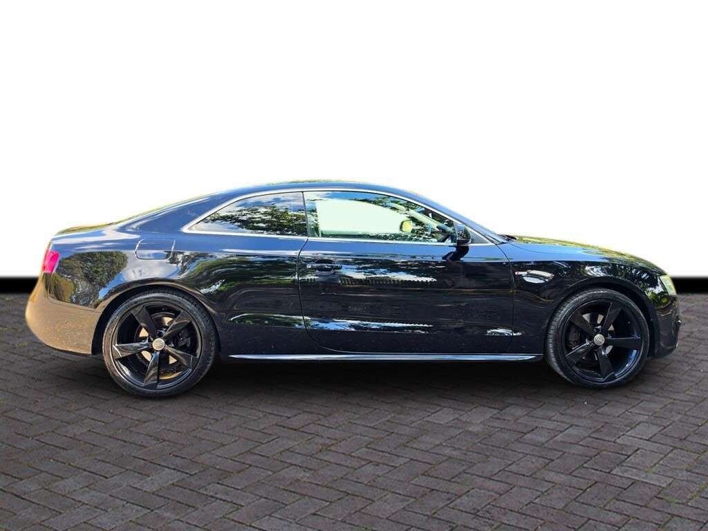 A 2012 AUDI A5 2.0 TDI S line Coupe 2dr Diesel Manual quattro Euro 5 (s/s) (177 ps) A 2012 AUDI A5 2.0 TDI S line Coupe 2dr Diesel Manual quattro Euro 5 (s/s) (177 ps)