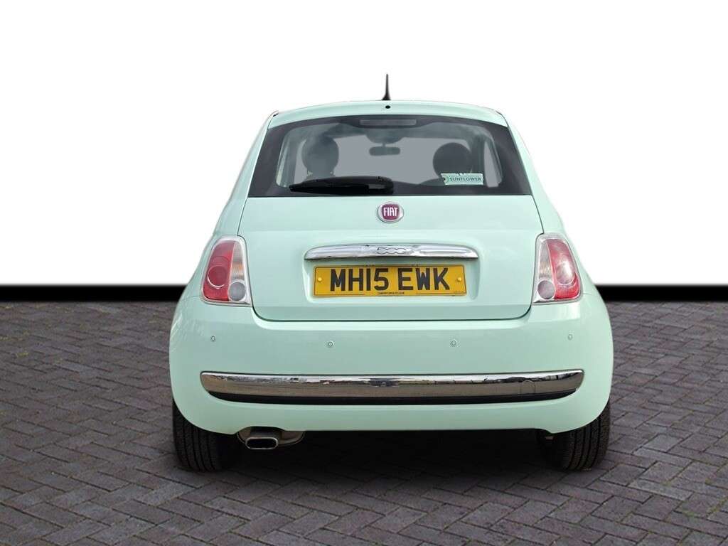 A 2015 FIAT 500 1.2 Pop Star Hatchback 3dr Petrol Dualogic Euro 6 (s/s) (69 bhp) A 2015 FIAT 500 1.2 Pop Star Hatchback 3dr Petrol Dualogic Euro 6 (s/s) (69 bhp)