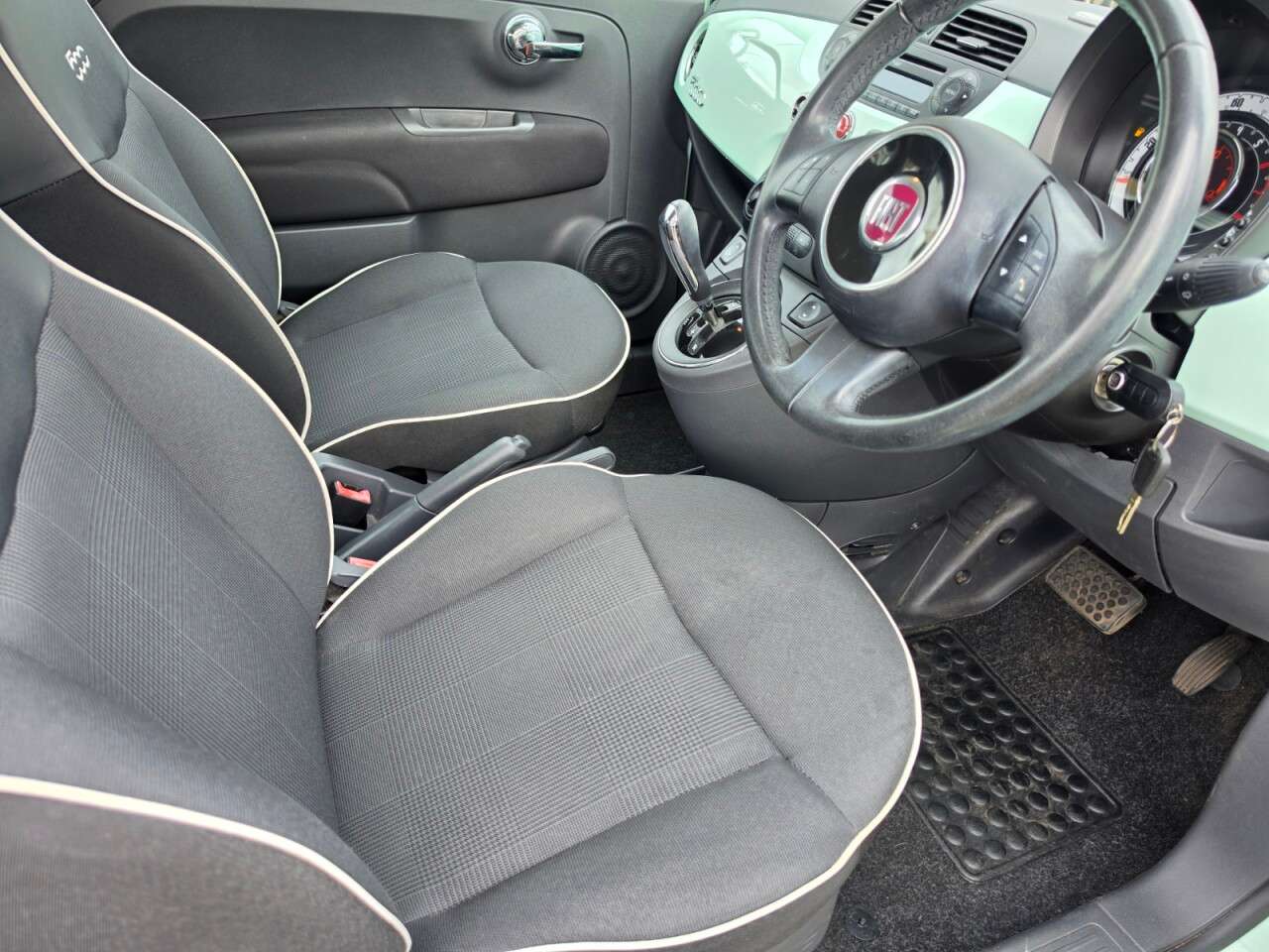 2015 FIAT 500 2015 FIAT 500