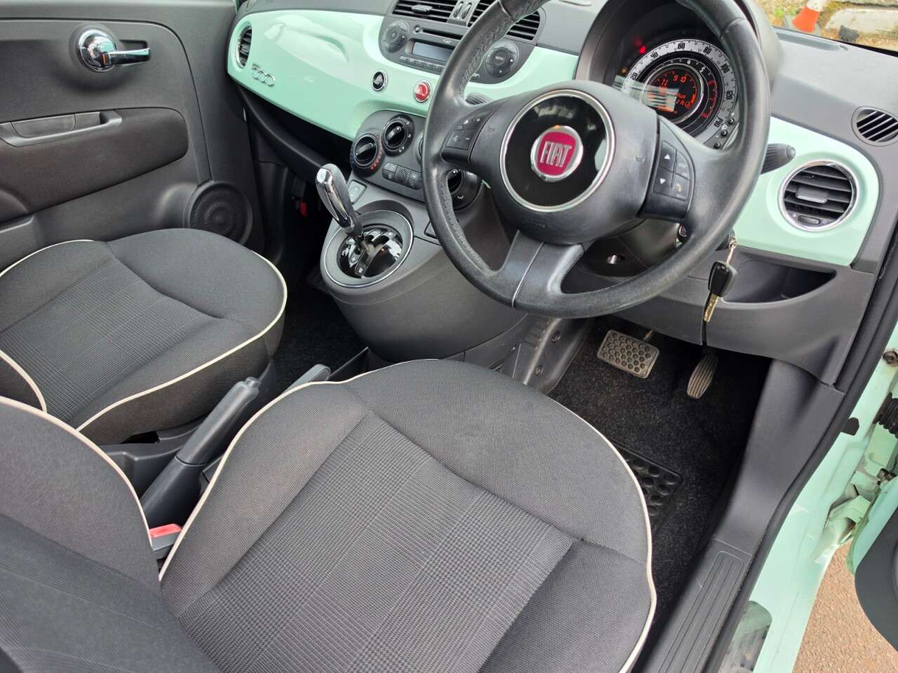 2015 FIAT 500 2015 FIAT 500