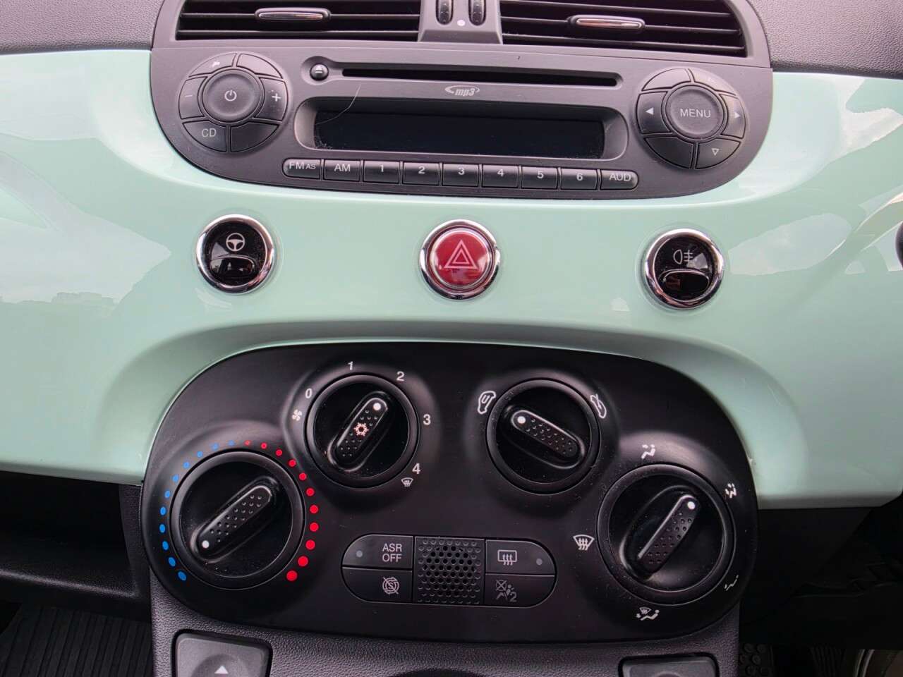 2015 FIAT 500 2015 FIAT 500