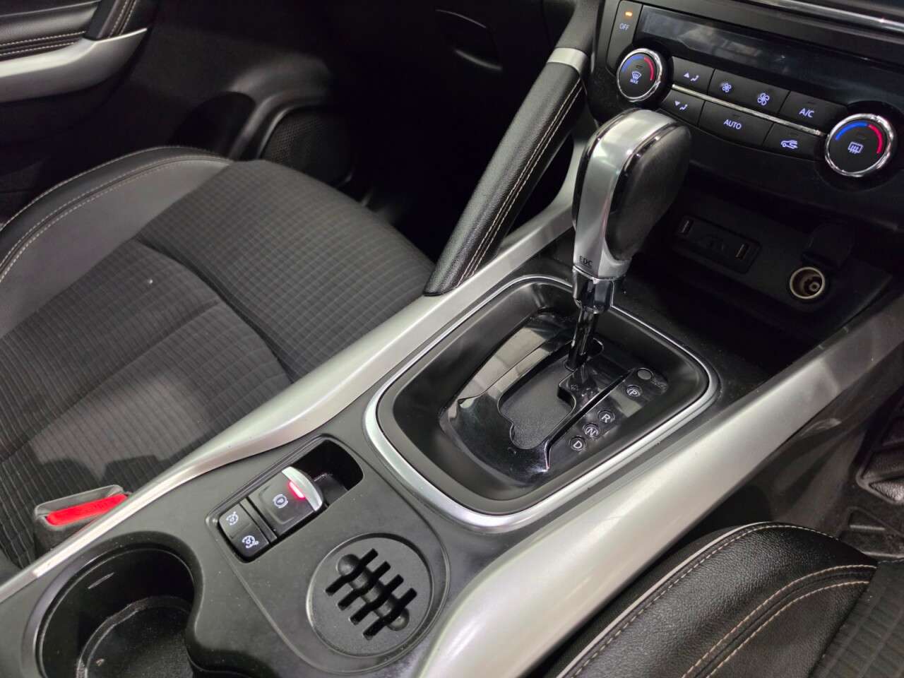 2016 RENAULT KADJAR 2016 RENAULT KADJAR
