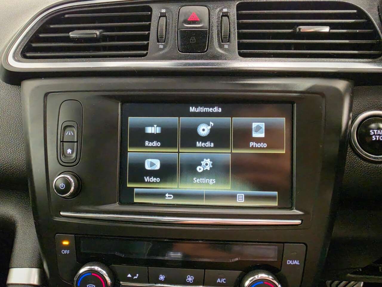 2016 RENAULT KADJAR 2016 RENAULT KADJAR