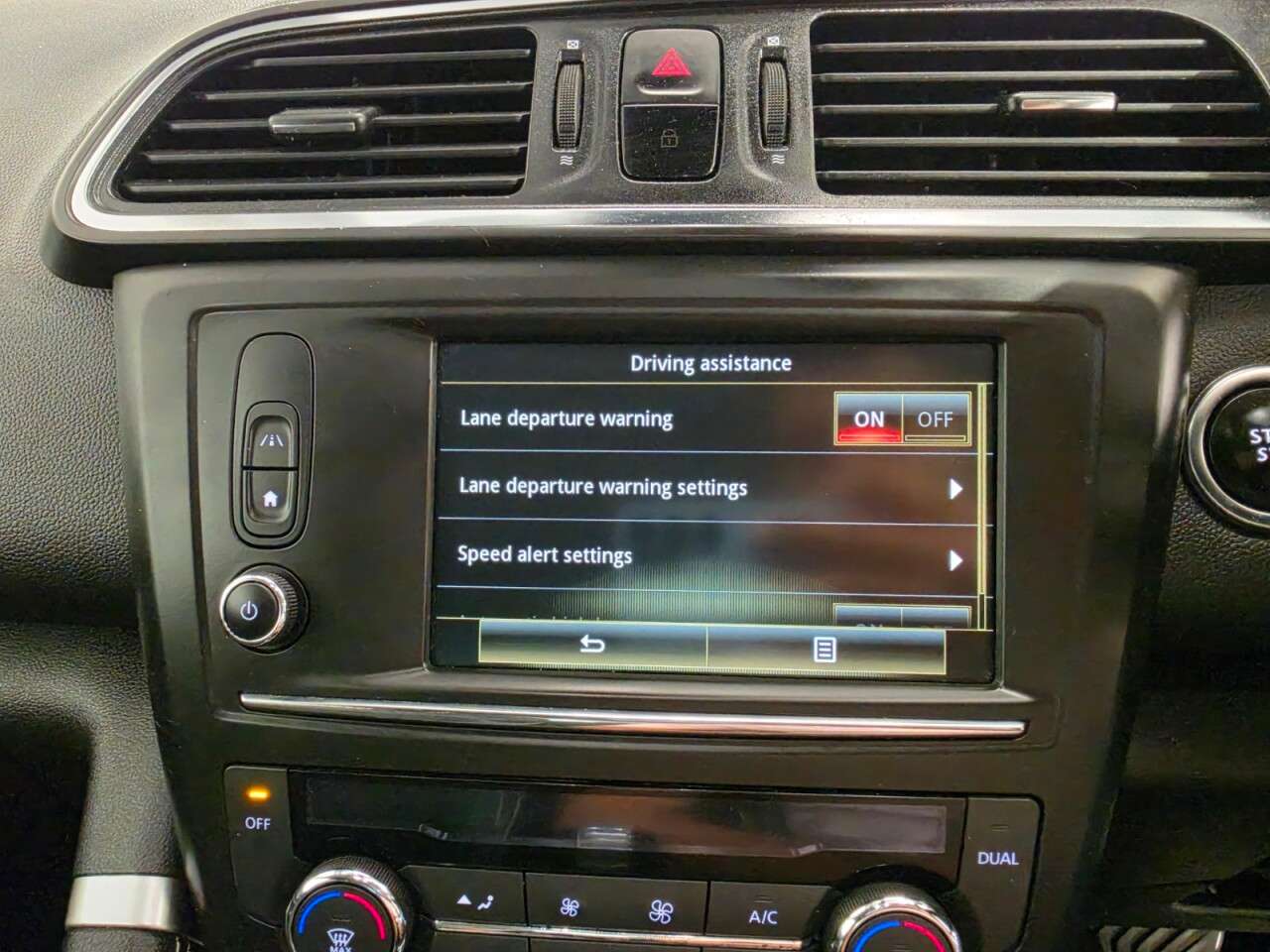 2016 RENAULT KADJAR 2016 RENAULT KADJAR