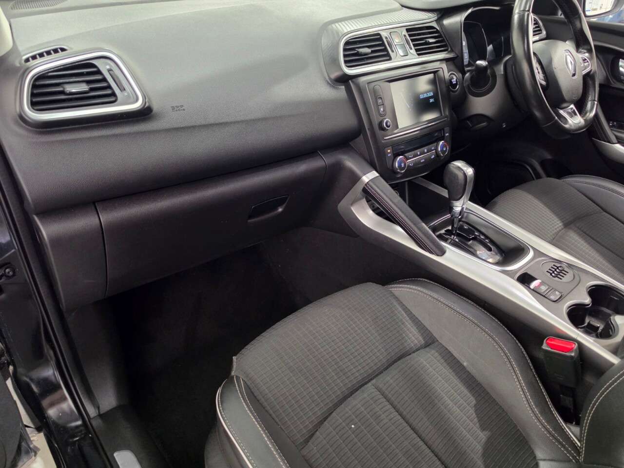 2016 RENAULT KADJAR 2016 RENAULT KADJAR