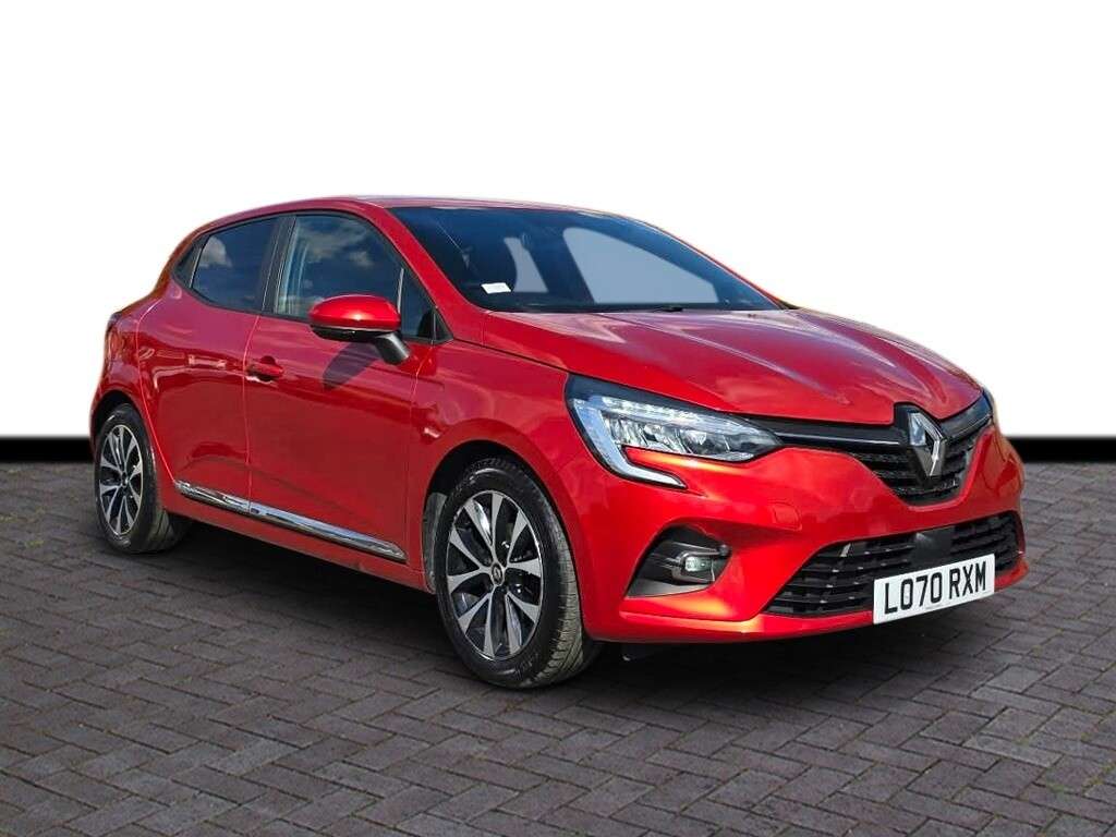A 2021 RENAULT CLIO 1.0 SCe Iconic Hatchback 5dr Petrol Manual Euro 6 (s/s) (75 ps) 6 months wa A 2021 RENAULT CLIO 1.0 SCe Iconic Hatchback 5dr Petrol Manual Euro 6 (s/s) (75 ps) 6 months wa