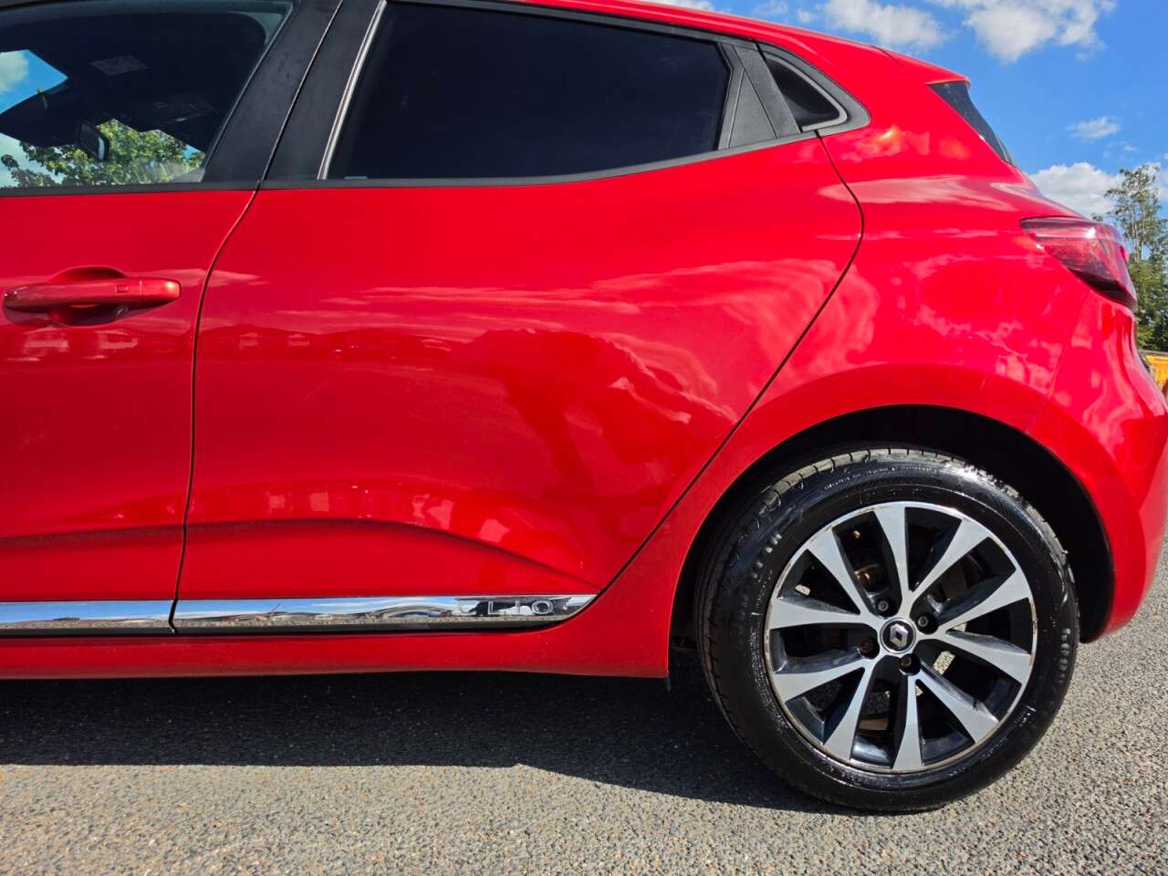 2021 RENAULT CLIO 2021 RENAULT CLIO