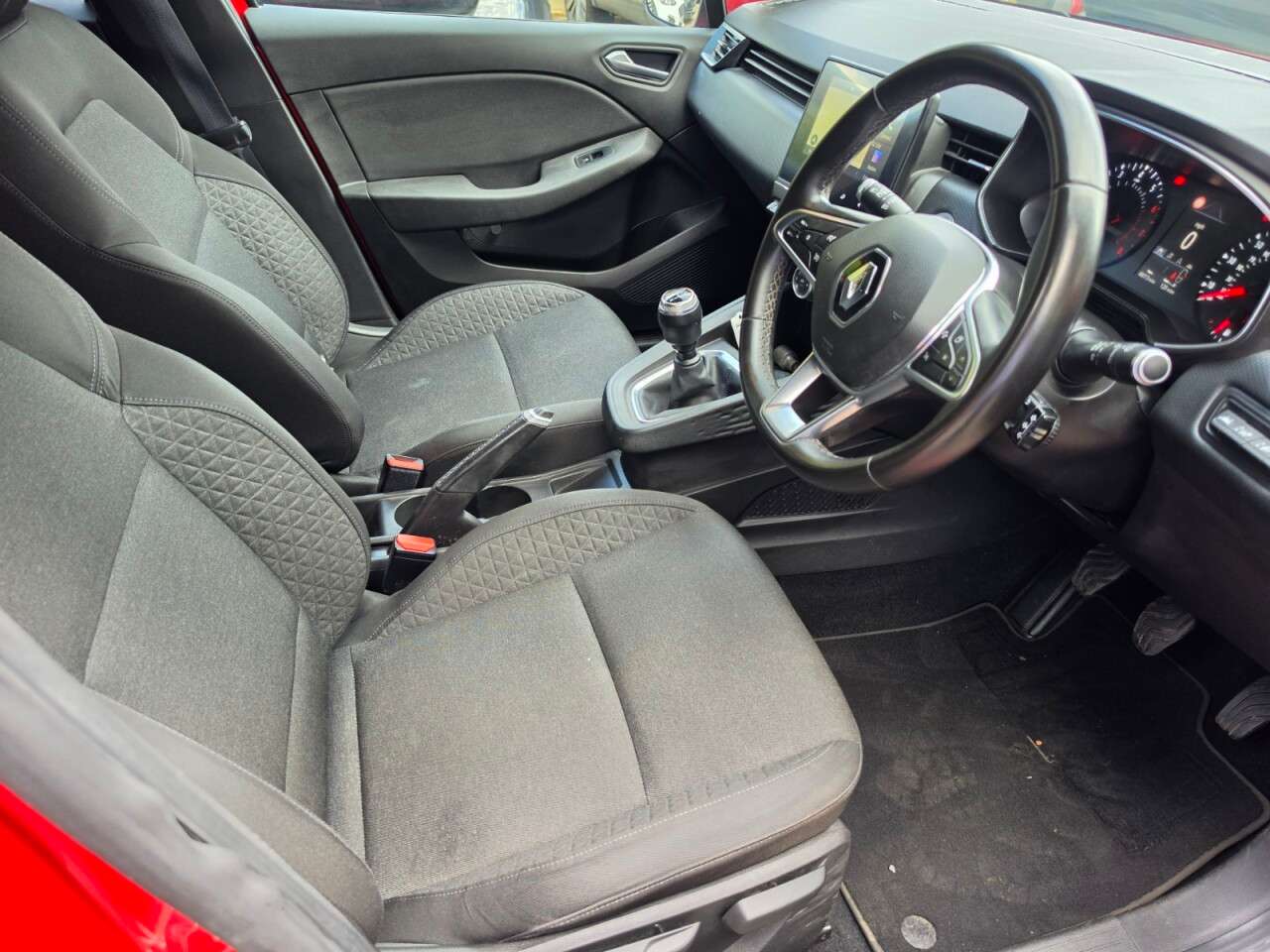 2021 RENAULT CLIO 2021 RENAULT CLIO