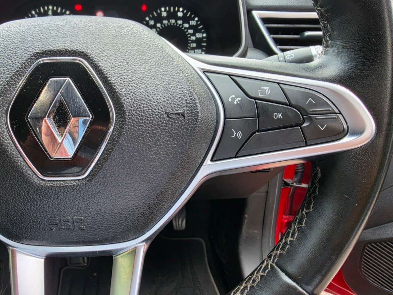 2021 RENAULT CLIO 2021 RENAULT CLIO