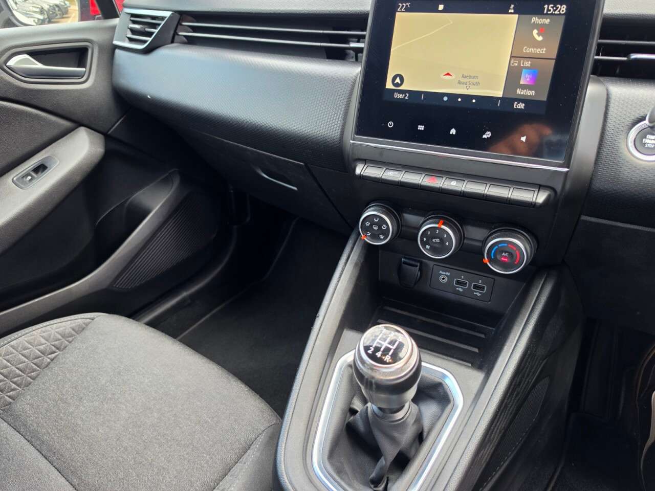 2021 RENAULT CLIO 2021 RENAULT CLIO