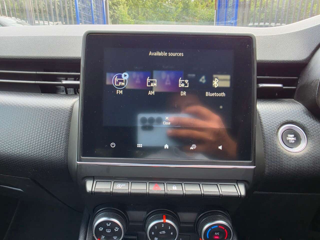 2021 RENAULT CLIO 2021 RENAULT CLIO