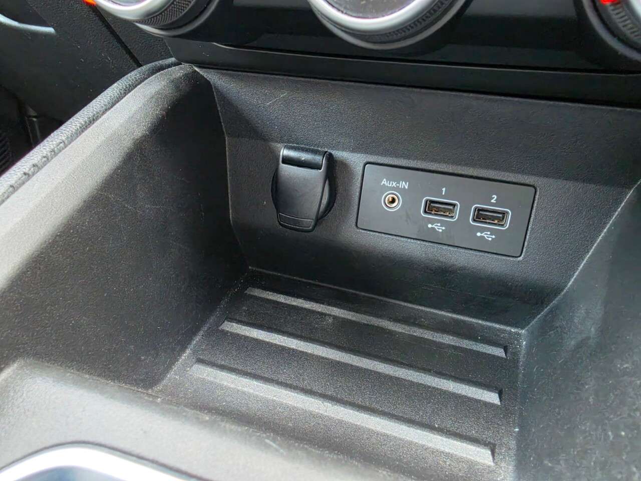2021 RENAULT CLIO 2021 RENAULT CLIO