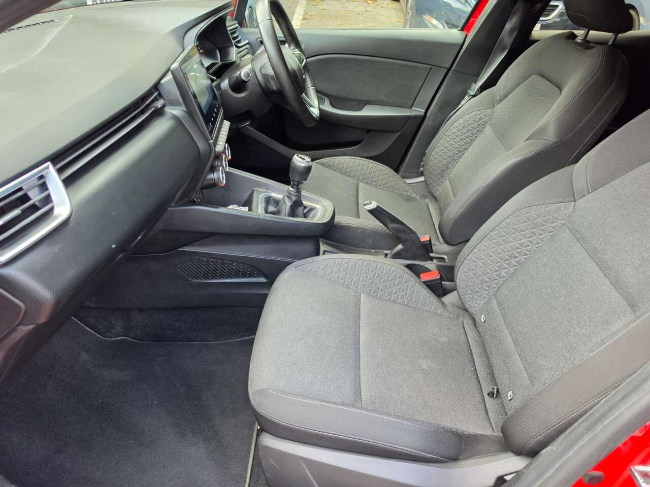 2021 RENAULT CLIO 2021 RENAULT CLIO