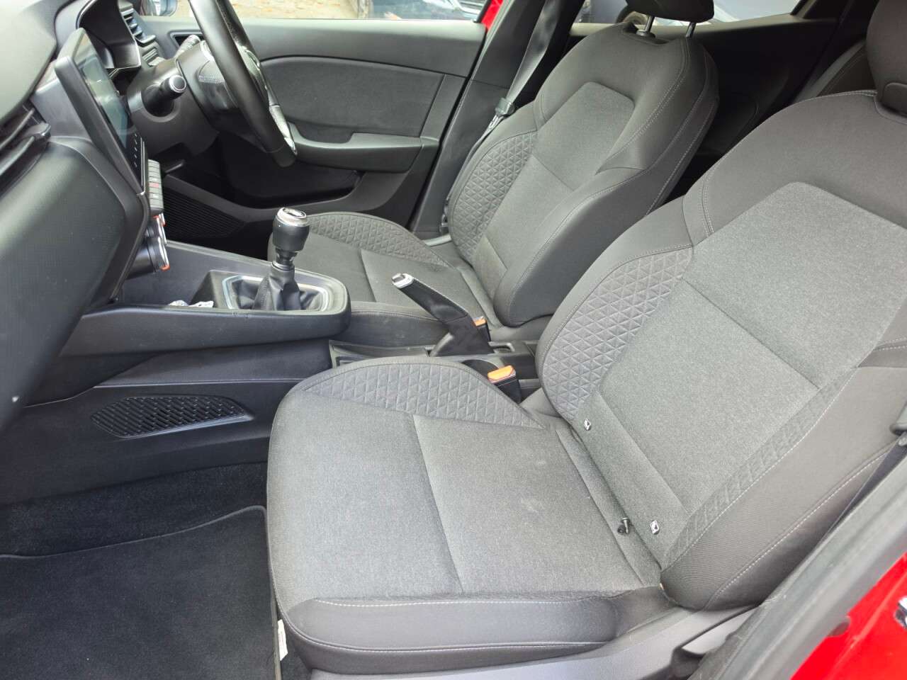 2021 RENAULT CLIO 2021 RENAULT CLIO