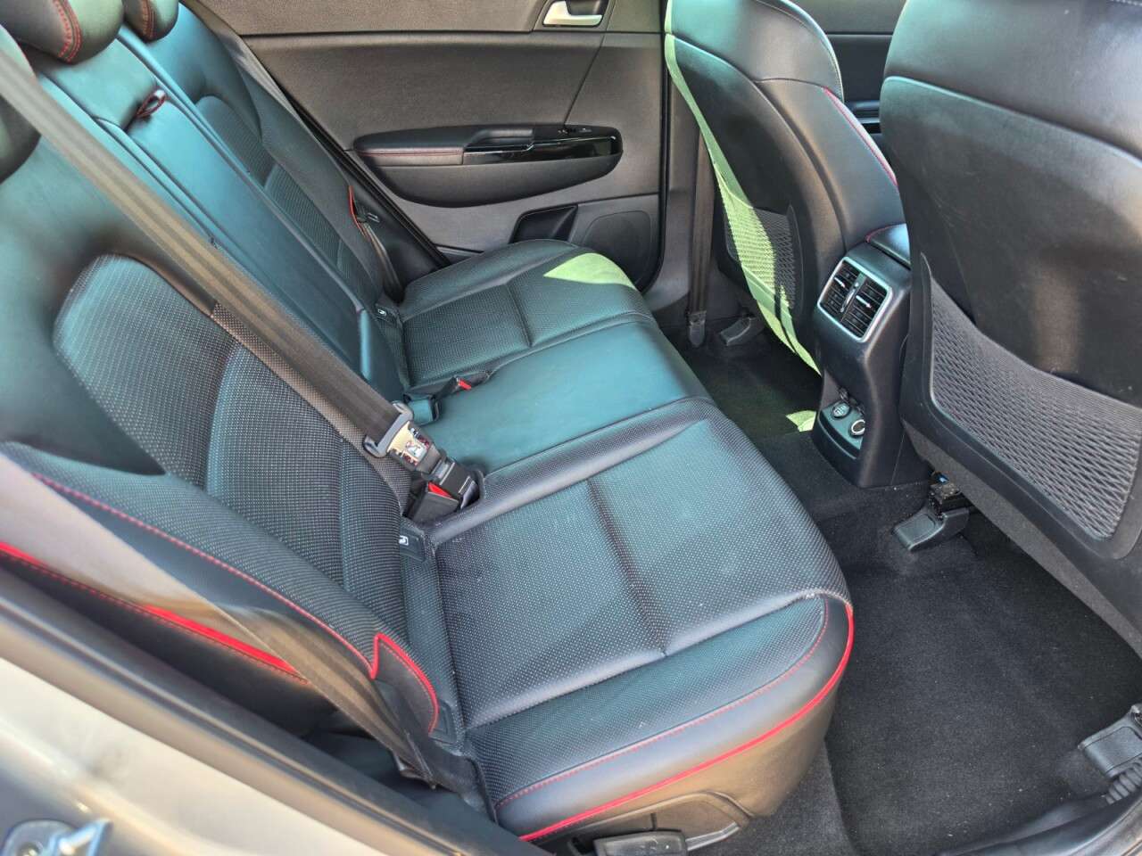 2018 KIA SPORTAGE 2018 KIA SPORTAGE