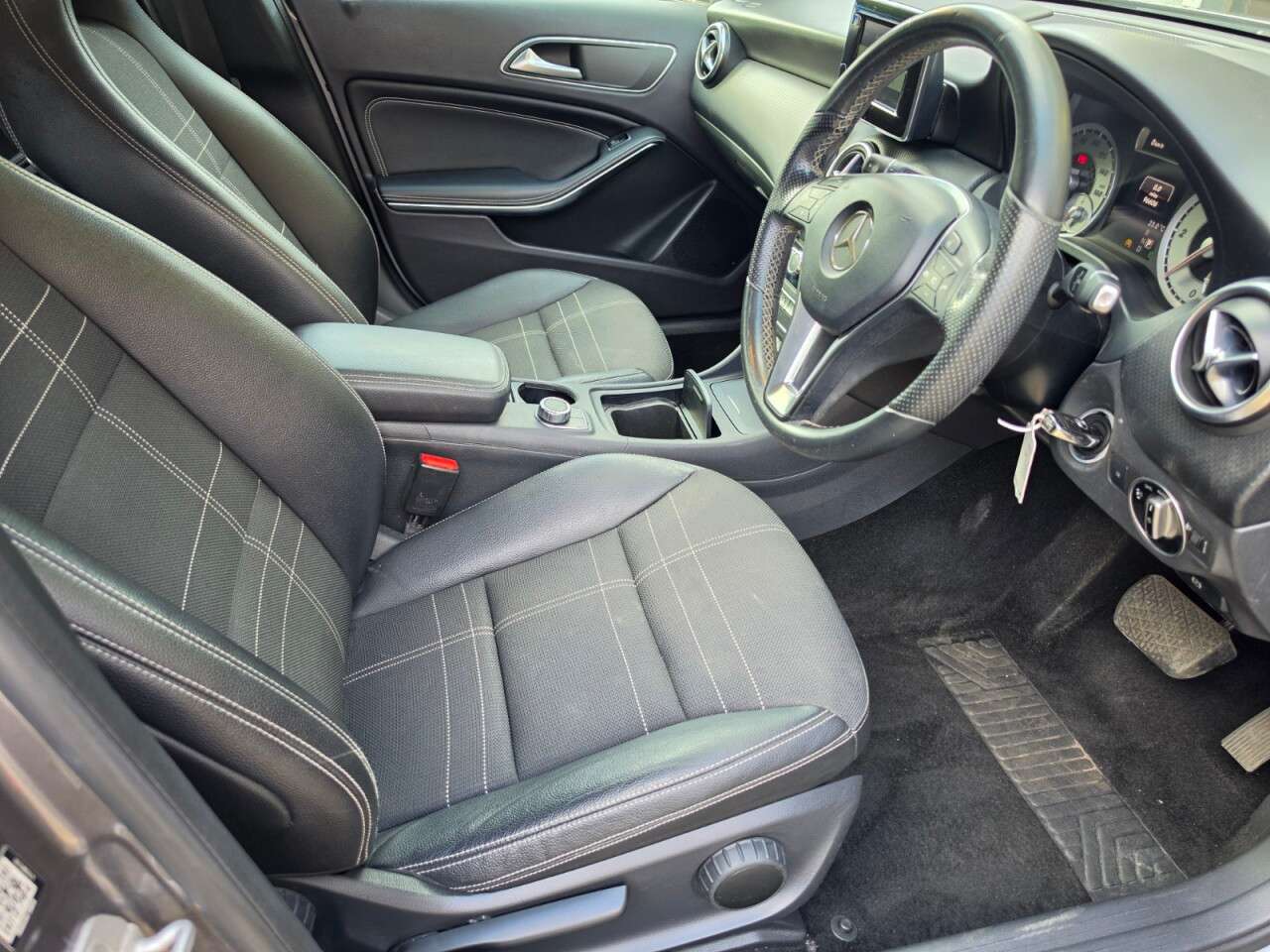 2015 MERCEDES-BENZ A CLASS 2015 MERCEDES-BENZ A CLASS