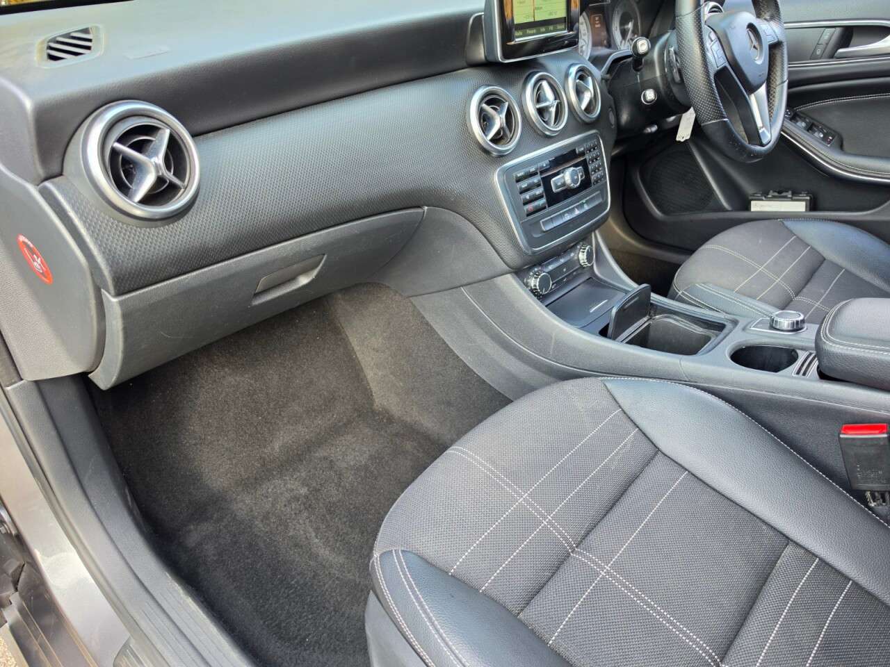 2015 MERCEDES-BENZ A CLASS 2015 MERCEDES-BENZ A CLASS
