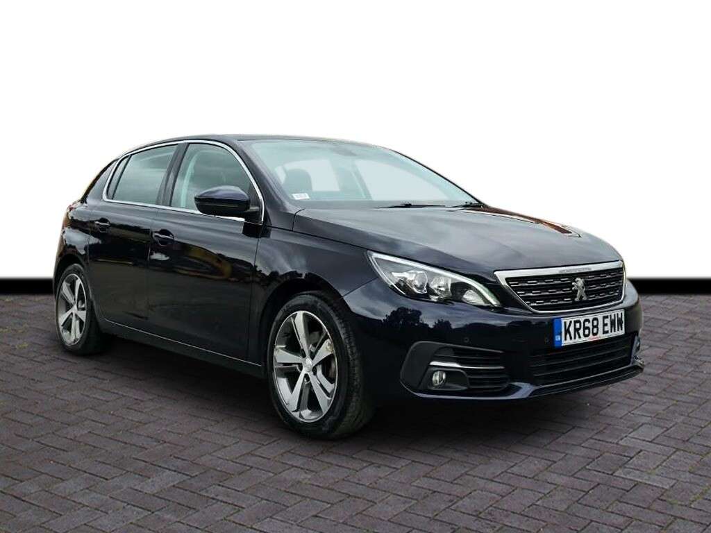 A 2018 PEUGEOT 308 1.2 PureTech GPF Allure Hatchback 5dr Petrol Manual Euro 6 (s/s) (130 ps) 6 A 2018 PEUGEOT 308 1.2 PureTech GPF Allure Hatchback 5dr Petrol Manual Euro 6 (s/s) (130 ps) 6