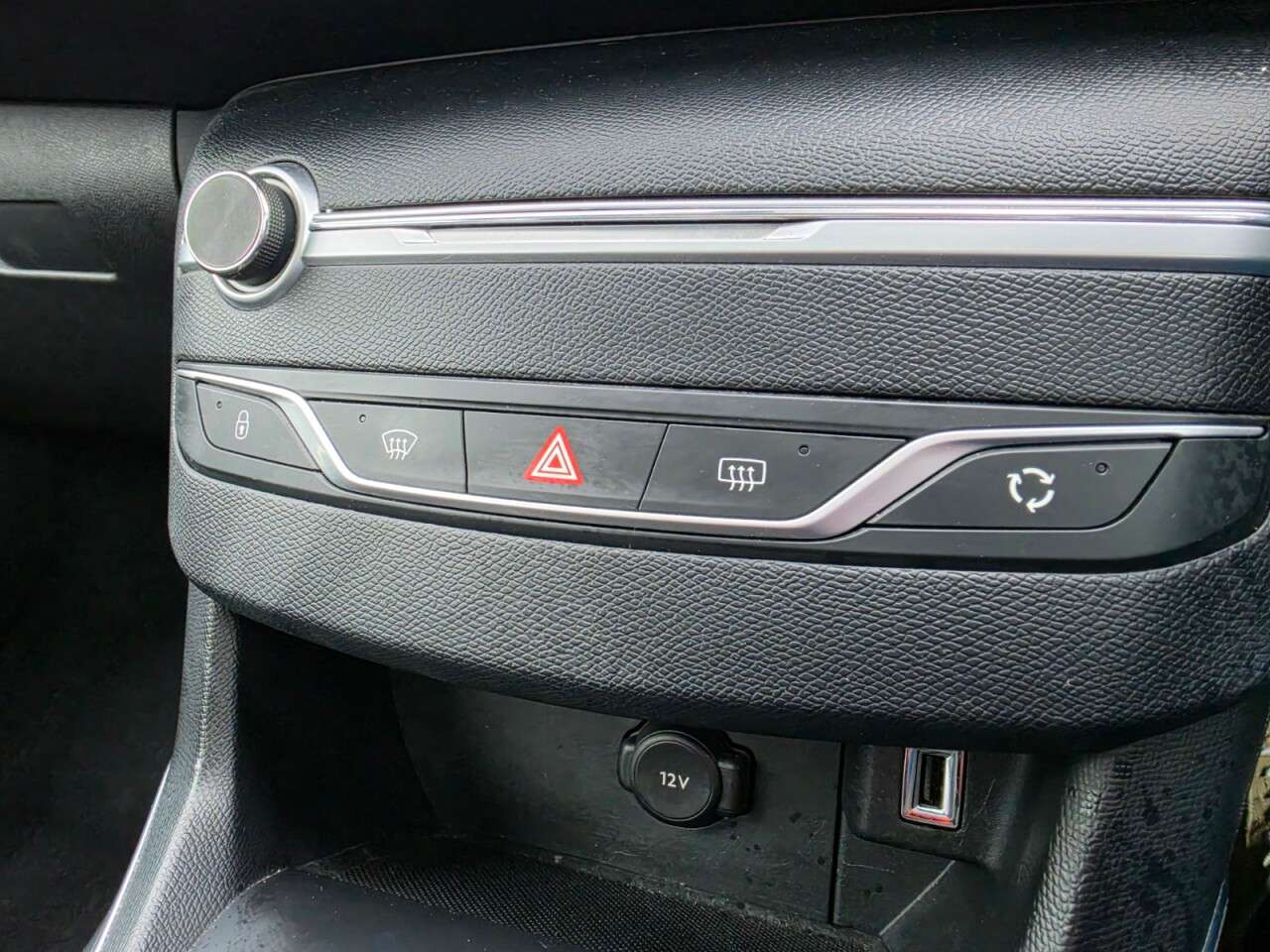 2018 PEUGEOT 308 2018 PEUGEOT 308
