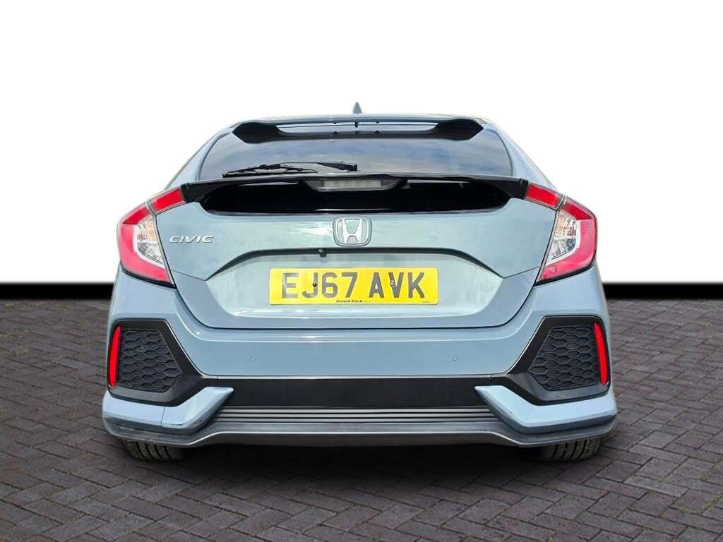 A 2017 HONDA CIVIC 1.0 VTEC Turbo SR Hatchback 5dr Petrol CVT Euro 6 (s/s) (129 ps) 6 months w A 2017 HONDA CIVIC 1.0 VTEC Turbo SR Hatchback 5dr Petrol CVT Euro 6 (s/s) (129 ps) 6 months w