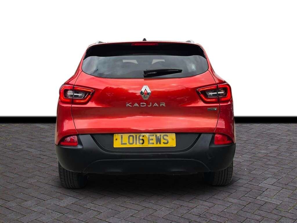 A 2016 RENAULT KADJAR 1.5 dCi Dynamique Nav SUV 5dr Diesel EDC Euro 6 (s/s) (110 ps) 6 M Warrrant A 2016 RENAULT KADJAR 1.5 dCi Dynamique Nav SUV 5dr Diesel EDC Euro 6 (s/s) (110 ps) 6 M Warrrant