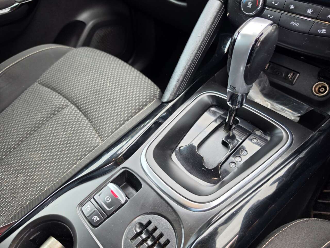 2016 RENAULT KADJAR 2016 RENAULT KADJAR