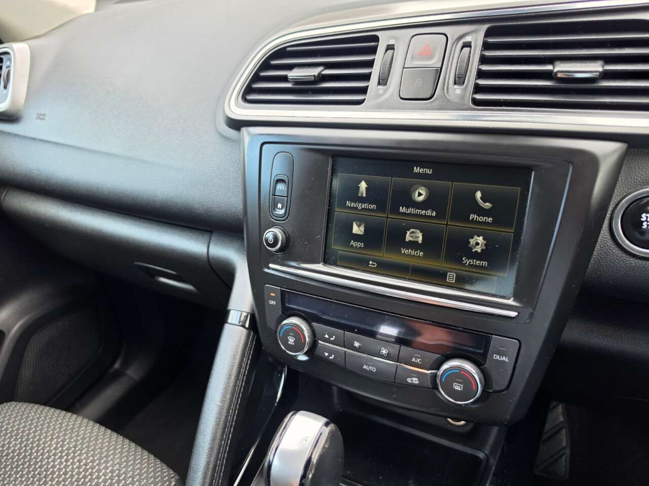 2016 RENAULT KADJAR 2016 RENAULT KADJAR