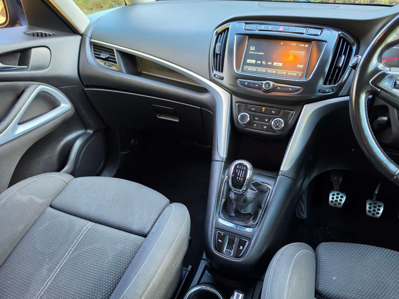 2017 VAUXHALL ZAFIRA TOURER 2017 VAUXHALL ZAFIRA TOURER