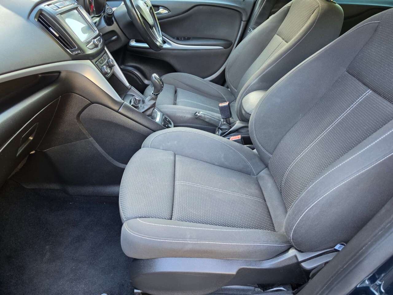 2017 VAUXHALL ZAFIRA TOURER 2017 VAUXHALL ZAFIRA TOURER