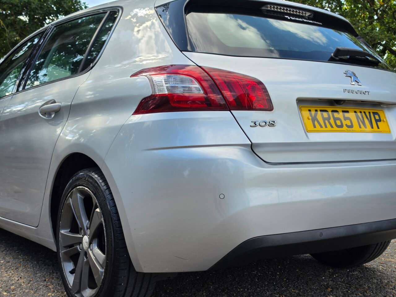 2015 PEUGEOT 308 2015 PEUGEOT 308