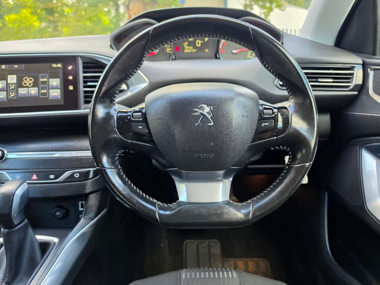 2015 PEUGEOT 308 2015 PEUGEOT 308