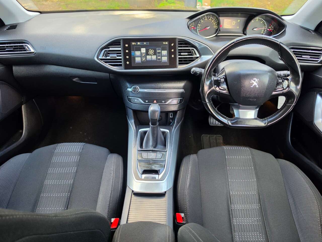 2015 PEUGEOT 308 2015 PEUGEOT 308