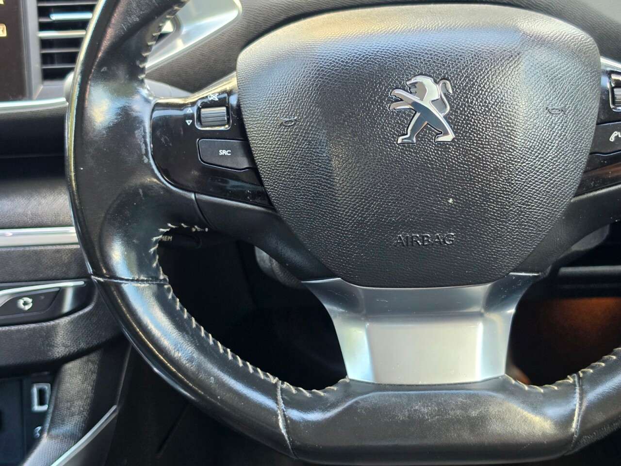 2015 PEUGEOT 308 2015 PEUGEOT 308