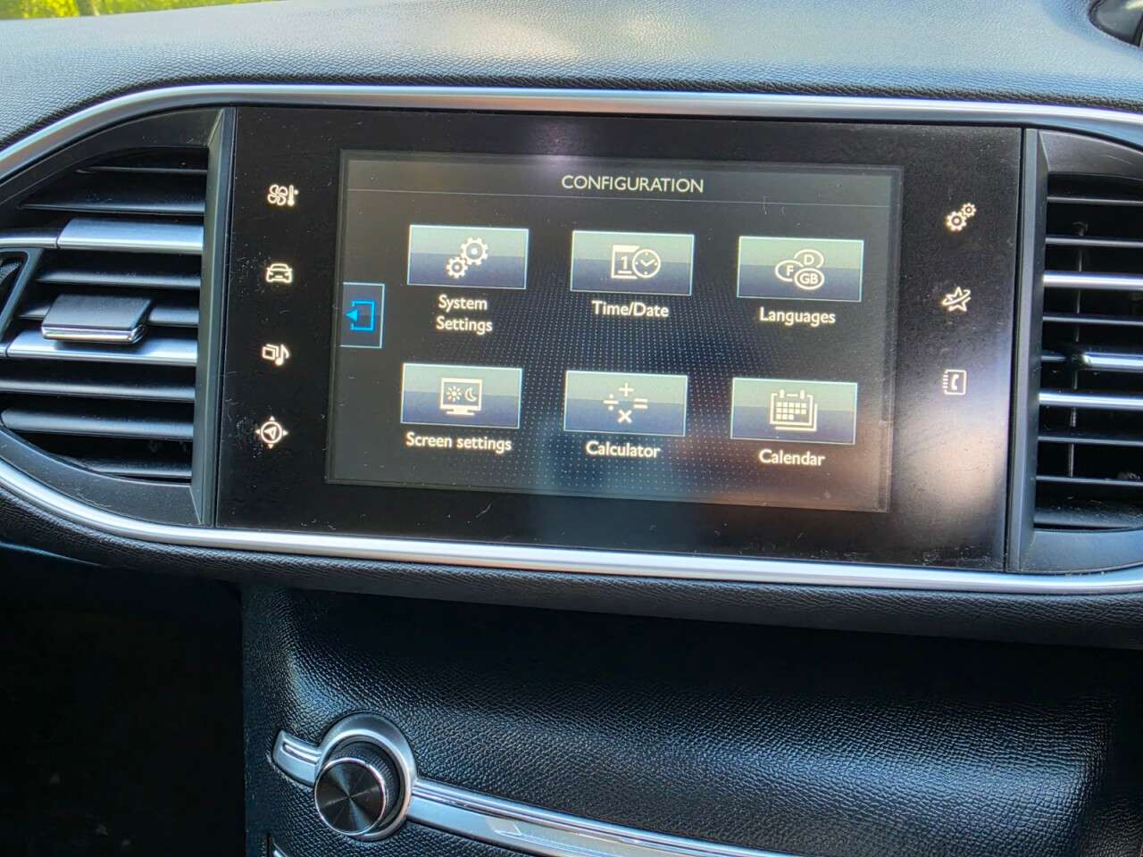 2015 PEUGEOT 308 2015 PEUGEOT 308