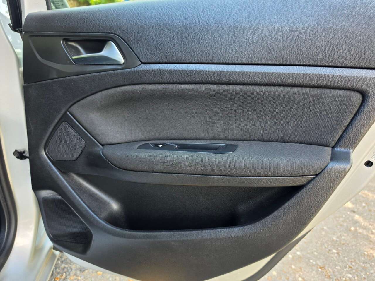 2015 PEUGEOT 308 2015 PEUGEOT 308