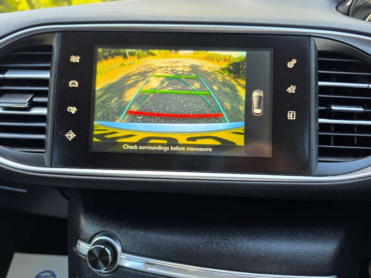 2015 PEUGEOT 308 2015 PEUGEOT 308