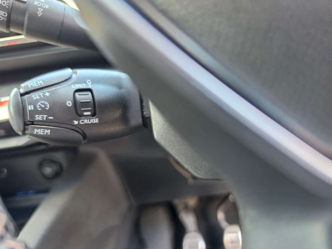 2018 PEUGEOT 3008 2018 PEUGEOT 3008