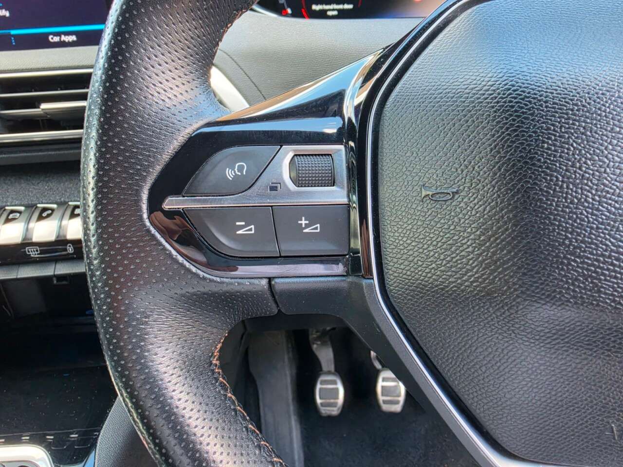 2018 PEUGEOT 3008 2018 PEUGEOT 3008